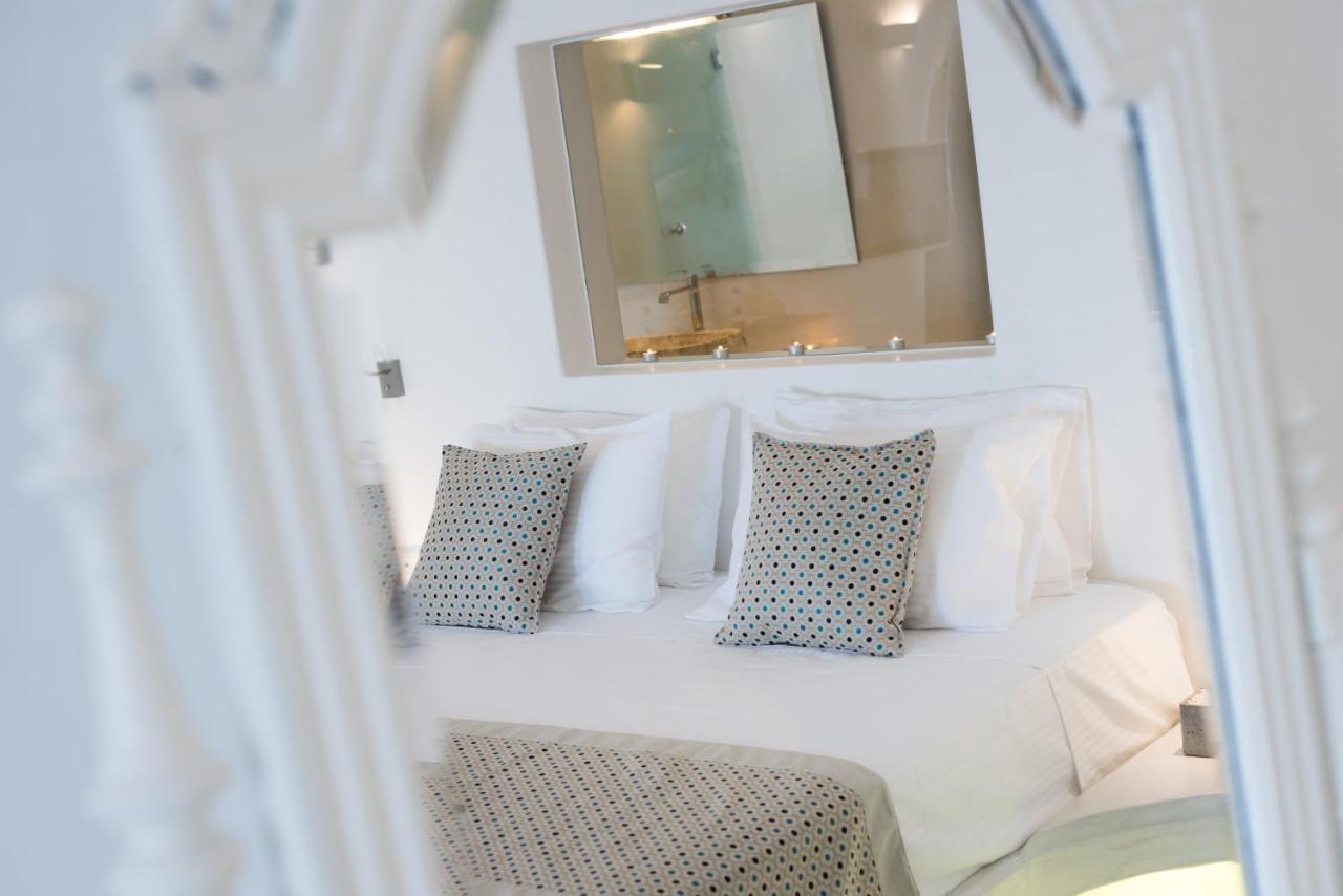Maregio Suites (Adults Only) Oia Exterior foto